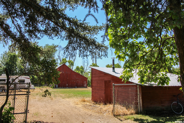 150 E 100 S, Smithfield, UT 84335 — photo 4