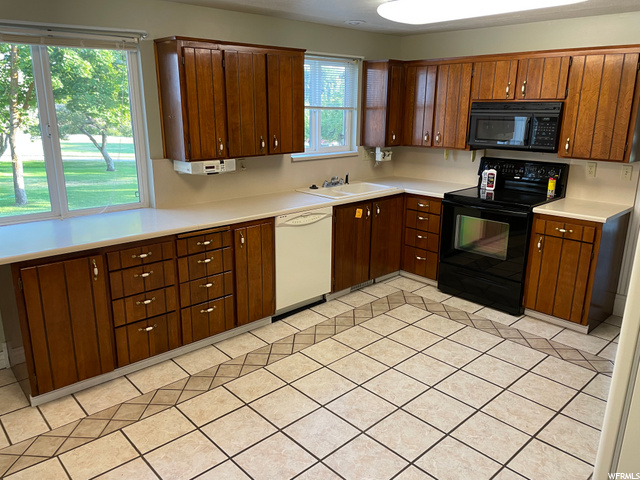 1313 E 2050 N, North Logan, UT 84341 — photo 10