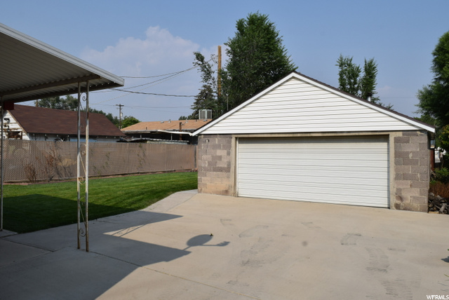 319 S 400 E, Price, UT 84501 — photo 5