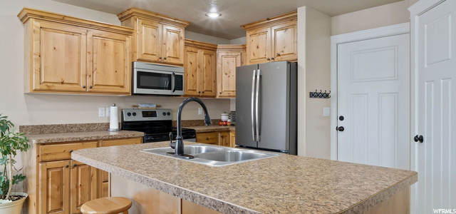 835 W 400 S, Tremonton, UT 84337 — photo 2