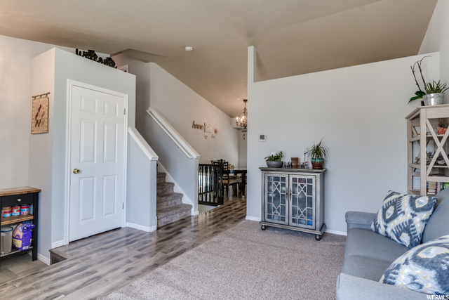 601 W 375 N, Clearfield, UT 84015 — photo 4