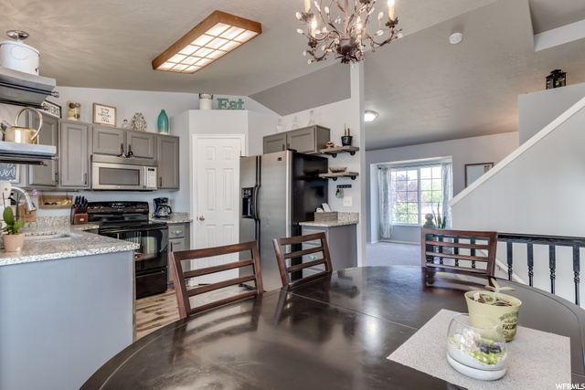 601 W 375 N, Clearfield, UT 84015 — photo 8