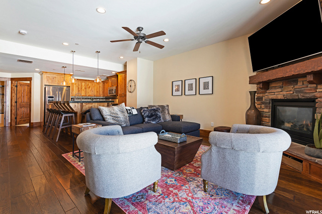 GREAT ROOM