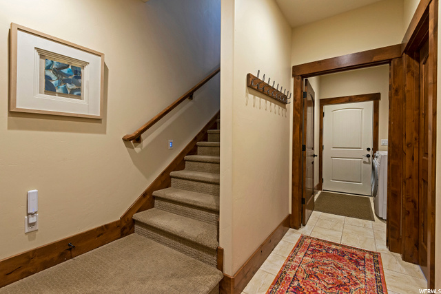 ENTRY FOYER