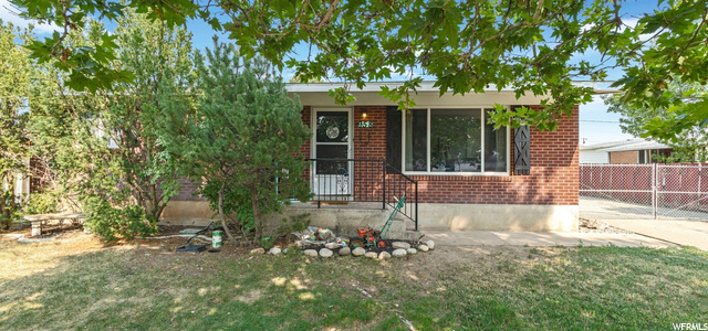 958 N 300 W, Sunset, UT 84015 — photo 2