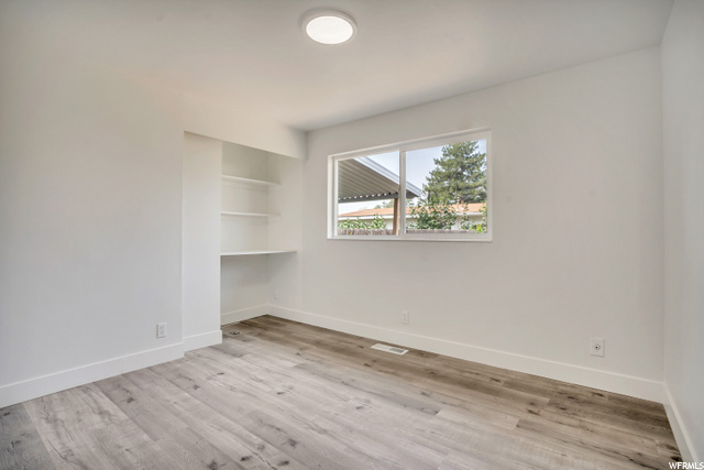 442 W 2350 N, Sunset, UT 84015 — photo 11