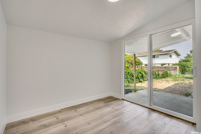 442 W 2350 N, Sunset, UT 84015 — photo 8
