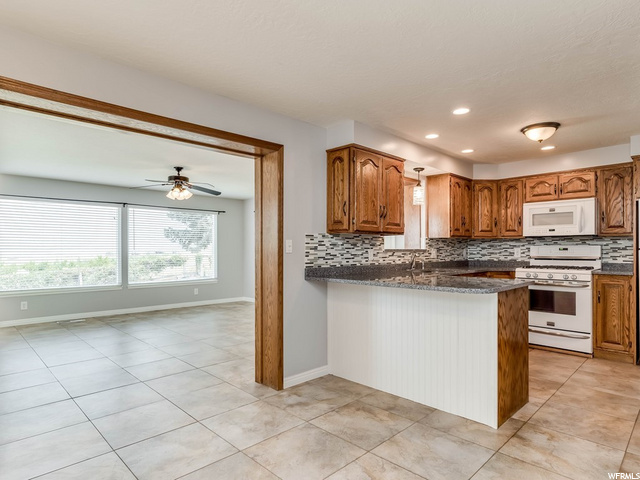1972 W 3725 S, Roy, UT 84067 — photo 5