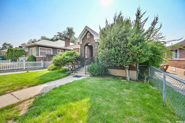 2863 S Brinker Ave, Ogden, UT 84403 — photo 2