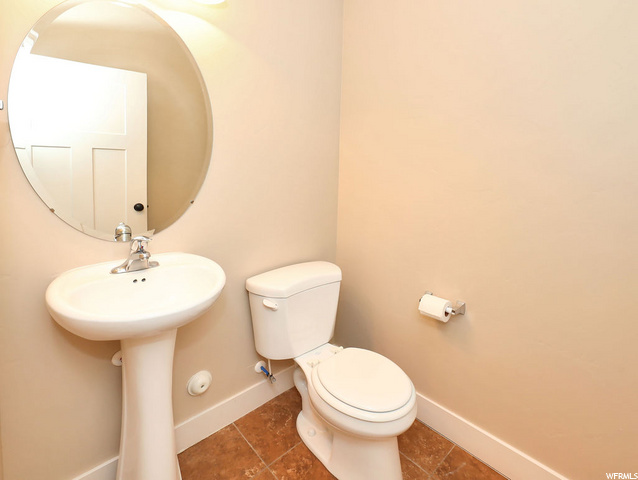 173 E Orchard Pine Loop #42, Bountiful, UT 84010 — photo 9