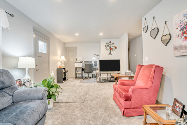 586 W 375 S, Tremonton, UT 84337 — photo 4