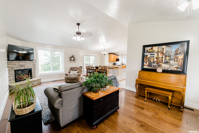 574 N 850 E, Wellsville, UT 84339 — photo 7