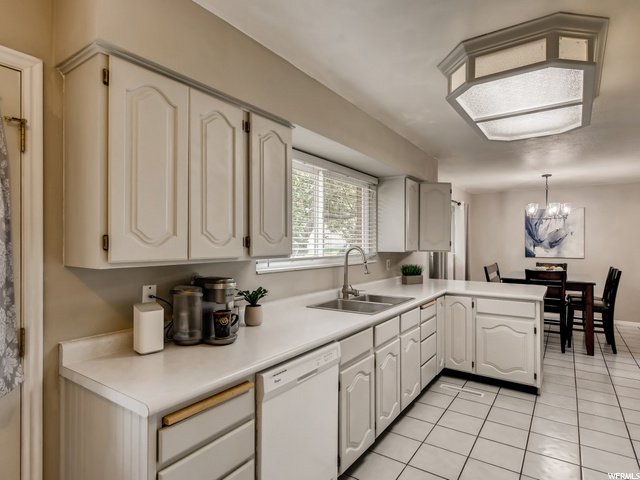 3273 S 200 W, Bountiful, UT 84010 — photo 10