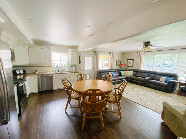 Wide angle kitchen/family