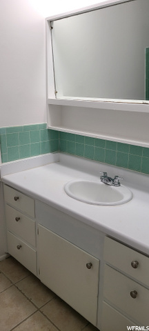 Main Bath