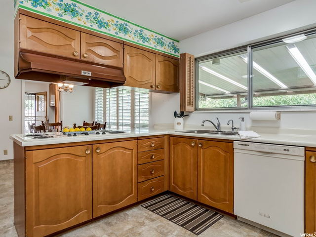 8317 S Roosevelt St, Midvale, UT 84047 — photo 10