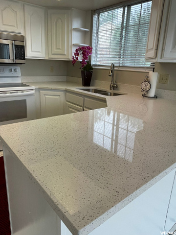 3258 N 2175 E, Layton, UT 84040 — photo 11