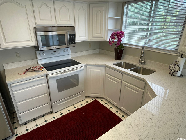 3258 N 2175 E, Layton, UT 84040 — photo 3