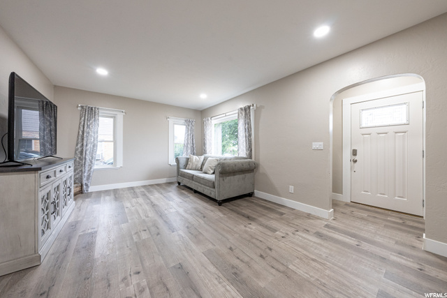 252 E 1000 N, Logan, UT 84321 — photo 2