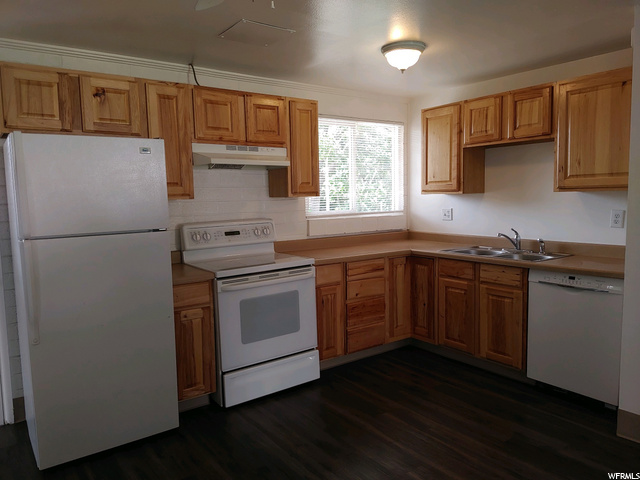 8510 S 1380 E, Sandy, UT 84093 — photo 2