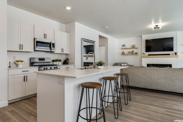 937 E Mecham Ave, Layton, UT 84041 — photo 9