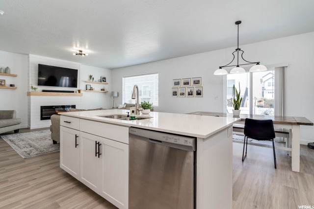 937 E Mecham Ave, Layton, UT 84041 — photo 11