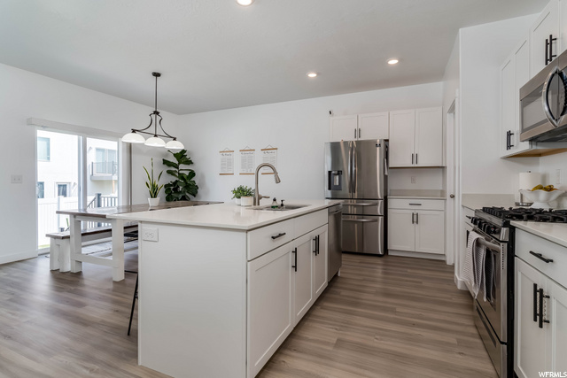 937 E Mecham Ave, Layton, UT 84041 — photo 10