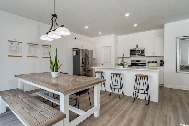 937 E Mecham Ave, Layton, UT 84041 — photo 7