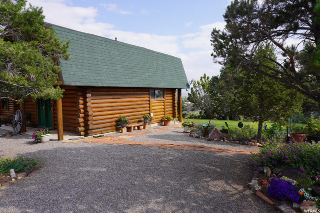 491 W 1000 St N, Torrey, UT 84775 — photo 5