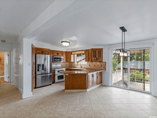2468 S Davis Blvd, Bountiful, UT 84010 — photo 8