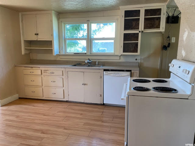 697 N 200 W, Nephi, UT 84648 — photo 9