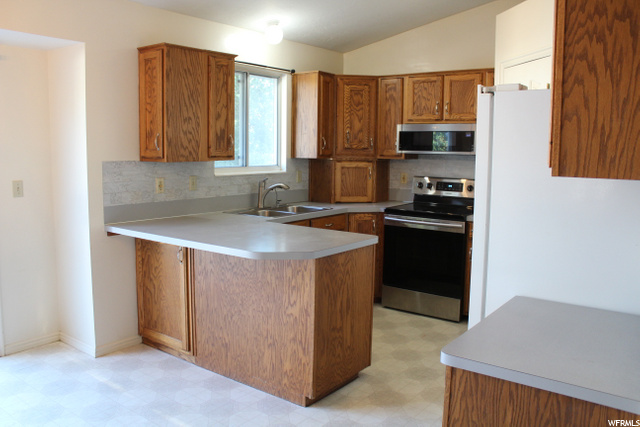 2152 N 1075 E, Layton, UT 84040 — photo 10