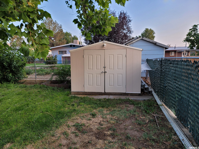 307 W 1600 N, Sunset, UT 84015 — photo 5