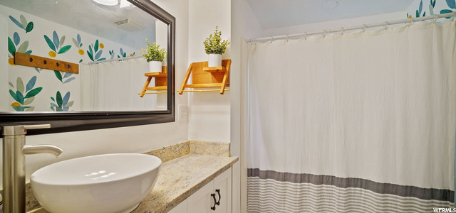 1373 N 400 W, Bountiful, UT 84010 — photo 11