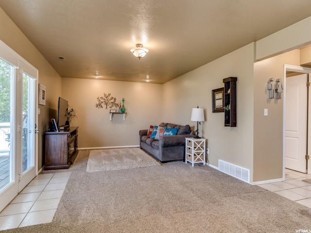 1889 Sunset Dr, Layton, UT 84040 — photo 11