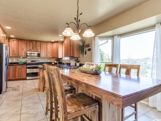 1889 Sunset Dr, Layton, UT 84040 — photo 8
