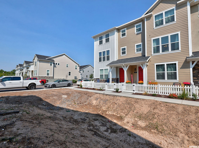 792 E 975 N #117, Layton, UT 84041 — photo 4