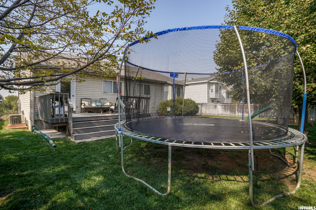 1604 N 2615 W, Clinton, UT 84015 — photo 6