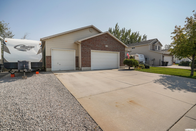 1604 N 2615 W, Clinton, UT 84015 — photo 2