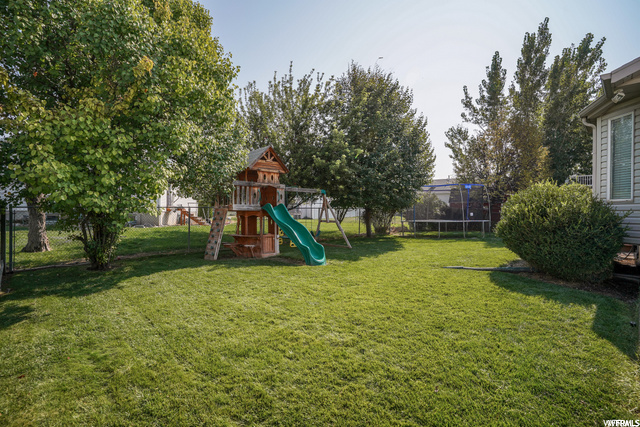 1604 N 2615 W, Clinton, UT 84015 — photo 9