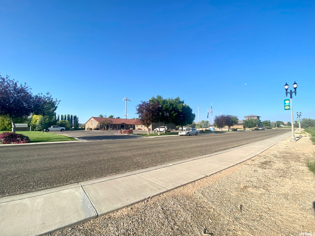 2800 S 1500 E, Vernal, UT 84078 — photo 11