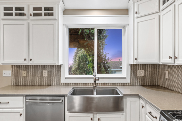 187 E Manilla Dr, Draper, UT 84020 — photo 11