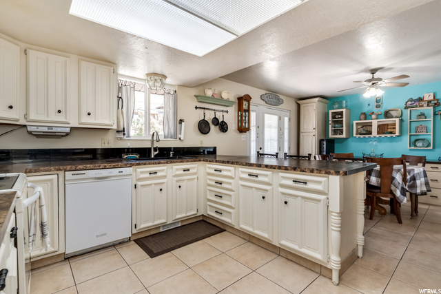 1238 E 3075 N, North Ogden, UT 84414 — photo 7