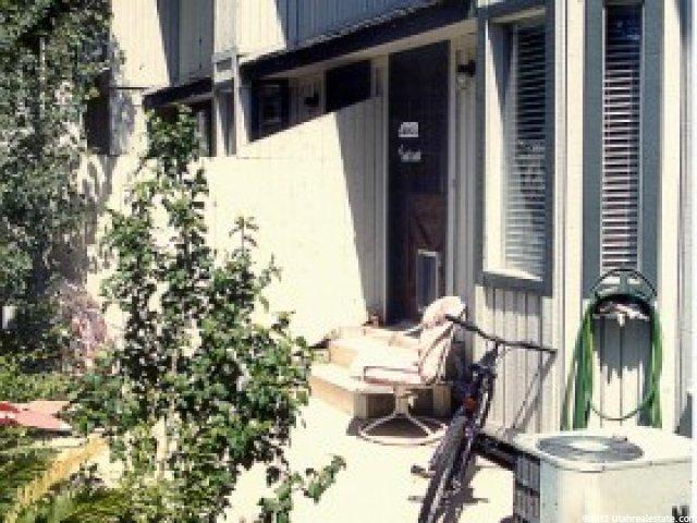 559 E Cobblestone Dr, Midvale, UT 84047 — photo 2