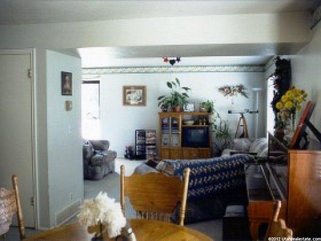 559 E Cobblestone Dr, Midvale, UT 84047 — photo 4
