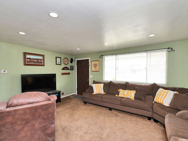 396 E 8260 S, Sandy, UT 84070 — photo 3