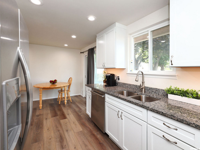 396 E 8260 S, Sandy, UT 84070 — photo 11
