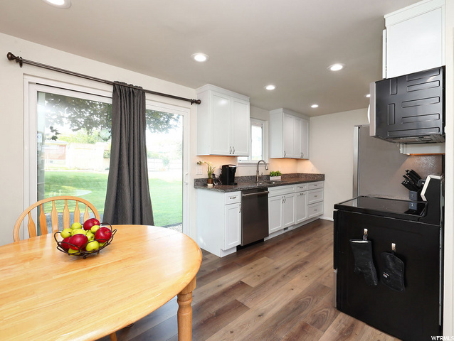 396 E 8260 S, Sandy, UT 84070 — photo 7