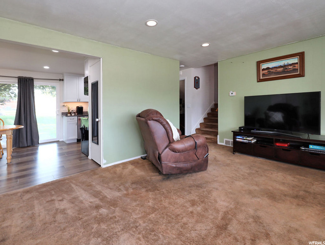 396 E 8260 S, Sandy, UT 84070 — photo 6