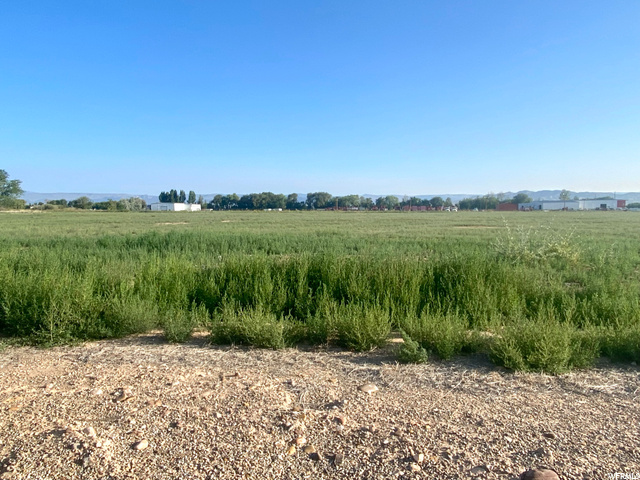 3000 S 1500 E, Vernal, UT 84078 — photo 9